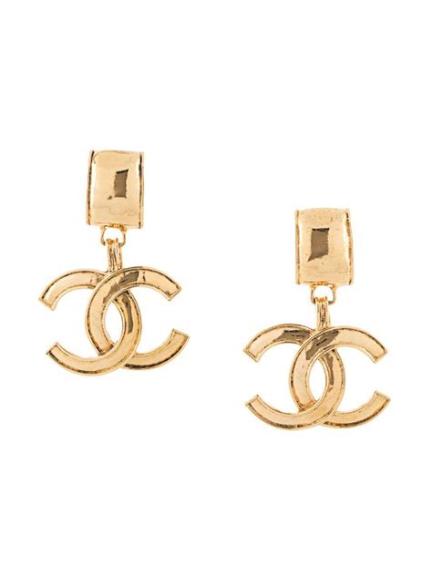 Chanel earrings size guide